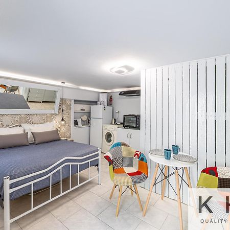 Little Studio In Argostoli Экстерьер фото
